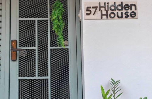 Pom Prap Apartment | 57 Hidden House BKK Chinatown
