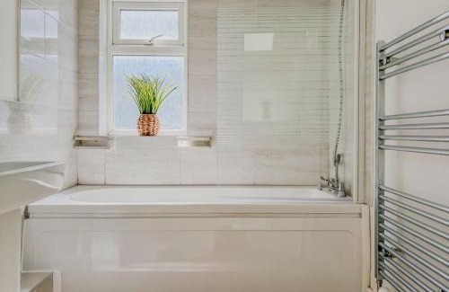 Norwich House | 58 Thorpe road - City Centre