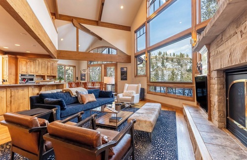 Elk Run Cottage | 580 Elk Circle by Summit County Mountain Retreats