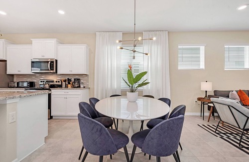 Davenport Resort | 5BD Windsor Island Near Disney (WI 1201)