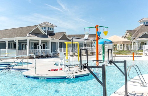 Millville House | 5BR pool view house-amenities andn linens included