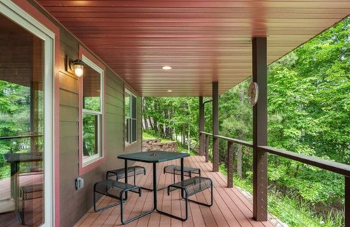 Breezy Point Cabin | 5Pines Ossie- Water Toys|Swim| Game Rm| Dock