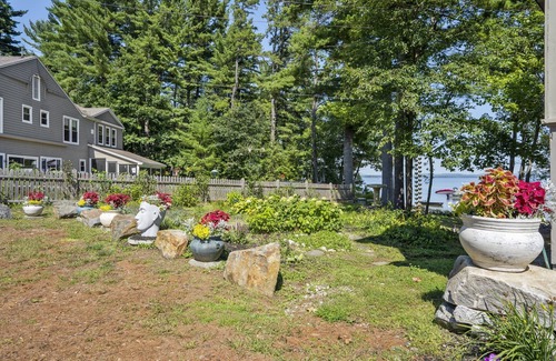 Sebago Villa | 5STAR Professionally cleaned rustic lakefront luxury-We’ll take good care of you
