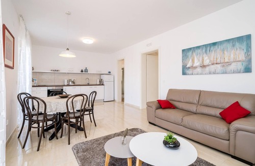 Sipan Island House | 6 bedroom accommodation in Sipanska Luka