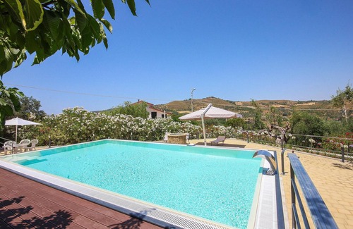 Perdifumo House | 6 bedroom beautiful home in Perdifumo