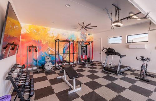 St. George House | 6-bedroom home with private amenities