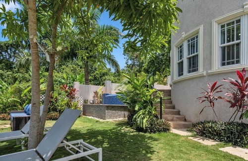 Hopewell Villa | 6-Bedroom MOSAIC Luxury Villa