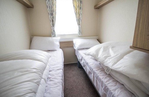 Lowestoft House | 6 berth caravan with decking at North Denes in Suffolk ref 40089ND