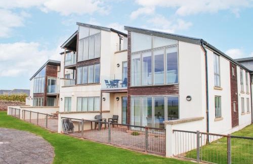 Burgh Island Apartment | 6 Ocean's Edge