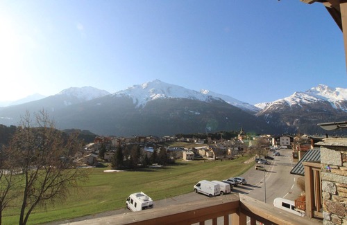 Aussois Apartment | 6-person apartment with Wifi and mountain view
