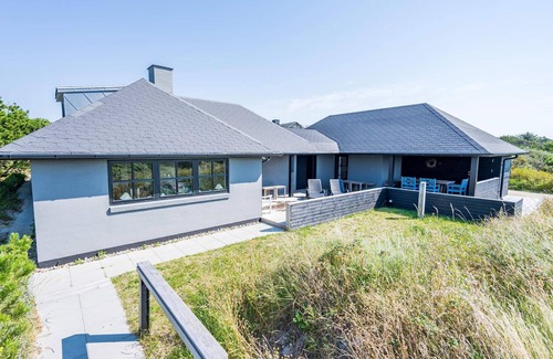Henne Strand House | 6 person holiday home in Henne