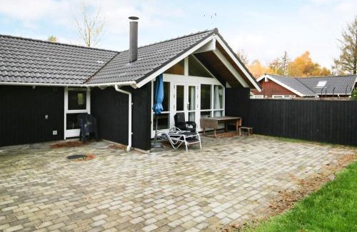 Hoensinge House | 6 person holiday home in Højby