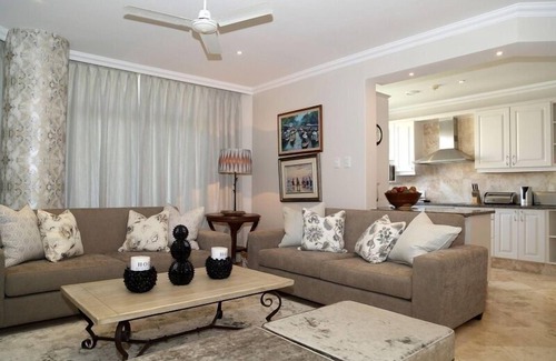 Umhlanga Apartment | 603 Oyster Schelles