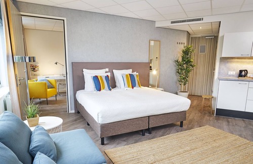 Badhoevedorp Apartment | 60m2 Two Room Apartment | Near Amsterdam & Schiphol