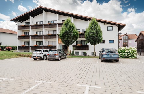 Safferstetten Apartment | 64 qm großes 2-Zimmer-Appartement Kategorie 1 | mit sehr hochwertiger Ausstattung und zwei Balkonen