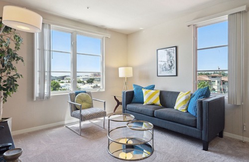 Old Pasadena Apartment | 641723 1-BR Suite near NASA JPL/Pasadena Playhouse