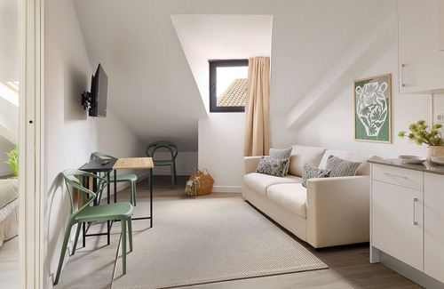Old Town Apartment | 644D3 Sobrecantu Apartments