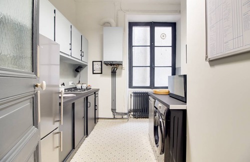 Graslin - Commerce Apartment | 65 m² Apartment ∙ 2 bedrooms ∙ 6 guests
