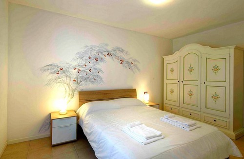 Baja Sardinia Apartment | 65 m² Apartment ∙ 2 bedrooms ∙ 6 guests