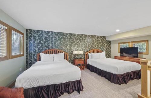 Boyne Falls House | 678 Disciples Village Unit