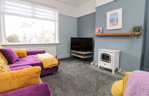 Bare Cottage | 6A ELMS ROAD, pet friendly, country holiday cottage in Morecambe