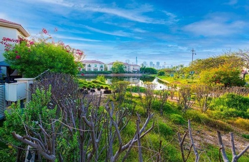 Jumeirah Park Villa | 6BR Villa, Private Pool and BBQ Area, Jumeirah Island