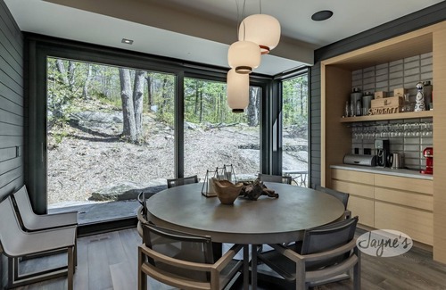 Torrance Cottage | 7 bed - 8 bath cottage with luxury and privacy on Lake Muskoka