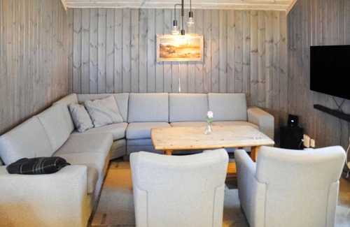 Syssleback House | 7 bedroom beautiful home in Sysslebäck