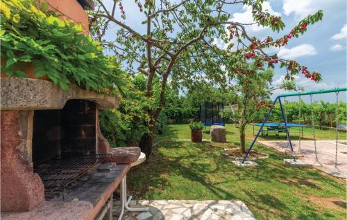 Presika House | 7 Bedroom Nice Home In Labin