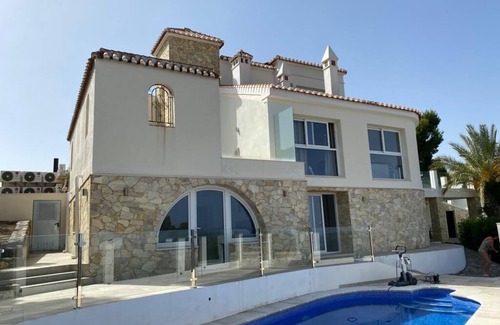 Almunecar Villa | 7 Bedroom Villa in Cerro Gordo