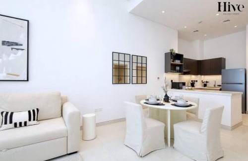Jebel Ali Apartment | 7 By Aurora 107