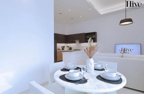 Jebel Ali Apartment | 7 By Aurora 202