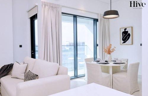Jebel Ali Apartment | 7 By Aurora 203