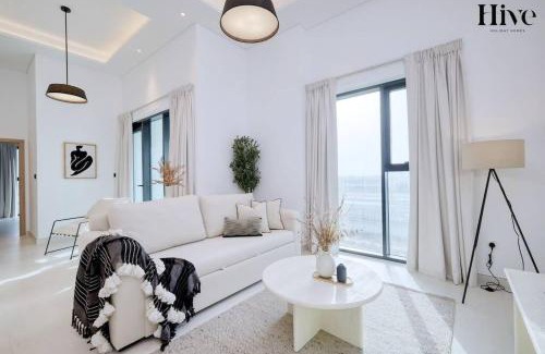 Jebel Ali Apartment | 7 By Aurora 204