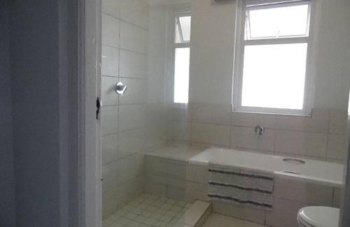 Salt Rock Apartment | 7 George Hulett House