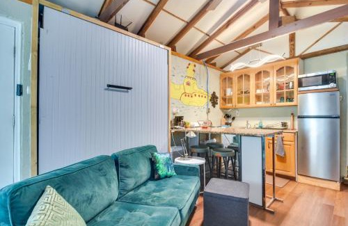 Sun Bay South Apartment | 7 Mi to Dtwn Studio with Screened Porch in Tampa