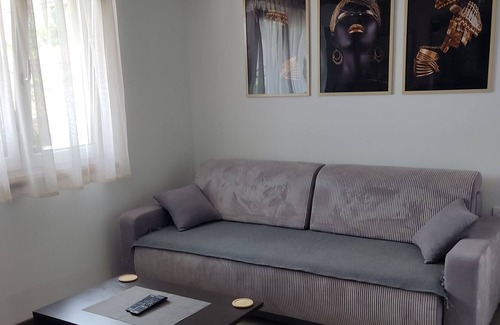 Petrovaradin Apartment | 7 min to Petrovaradin fortress & city center, optical internet & tv, nice & cozy