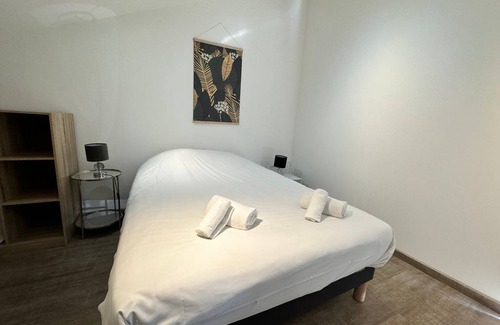 Jumieges Apartment | 70 m² Apartment ∙ 1 bedroom ∙ 4 guests
