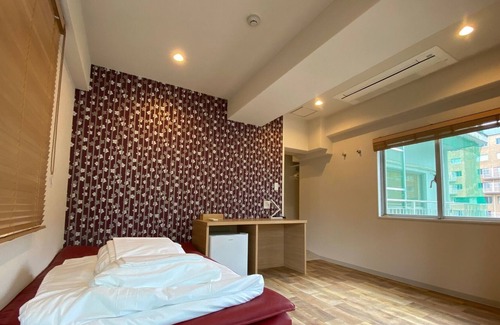 Minamiaoyama House | 705 HOTEL Omotesando Stories / Minato-ku Tokyo