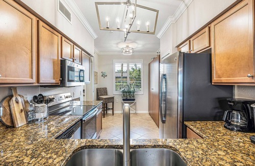 Bonita Springs Condo | 714 Bonita National Condo