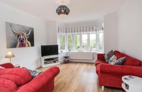 Swanage House | 72 Ulwell Road