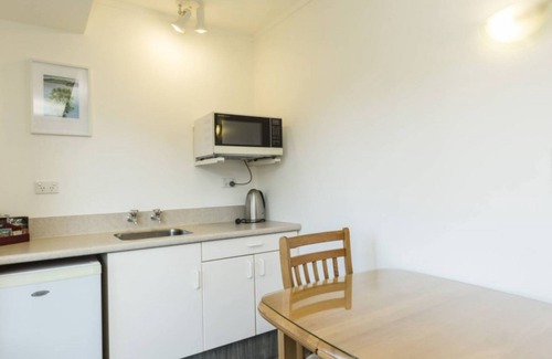 North Dunedin Apartment | 755 Regal Court
