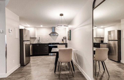La Cite-Limoilou Apartment | 77 St-Vallier Appart Hôtel