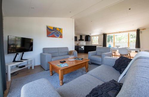 Oisterwijk Ski Chalet | 79, Ruime chalet aan de Kampina