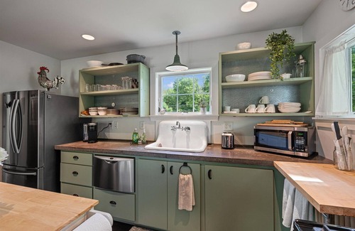 Trumansburg House | 79th on Main: Restored Barn in the Finger Lakes