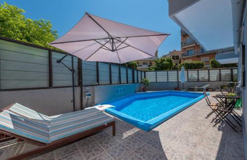Rhodes Town Apartment | 7Palms