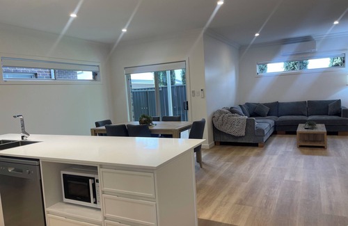 Wagga Wagga House | 8/69 Crampton St, Wagga Wagga