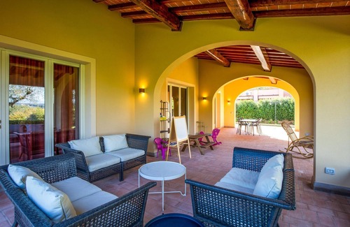 Fucecchio House | 8 bedroom beautiful home in Fucecchio