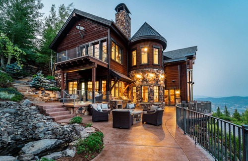 Deer Valley House | 8 Bedroom Deer Valley Masterpiece with endless views. Theater, hot tub, game room, ski-in/out