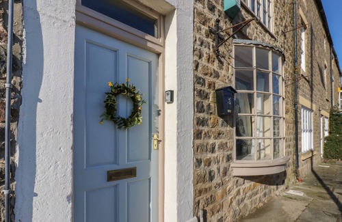 Masham Cottage | 8 MARKET PLACE in Masham